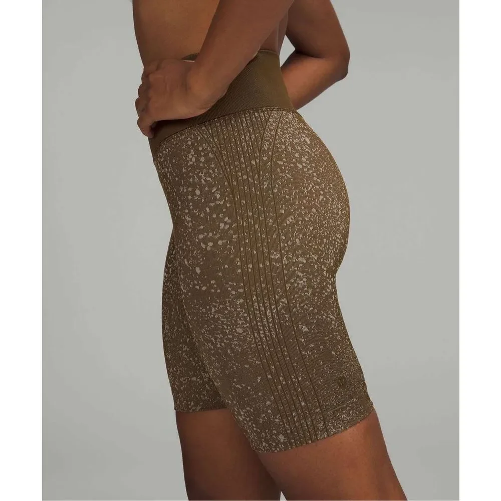 Lululemon Ebb to Street High-Rise Short 8